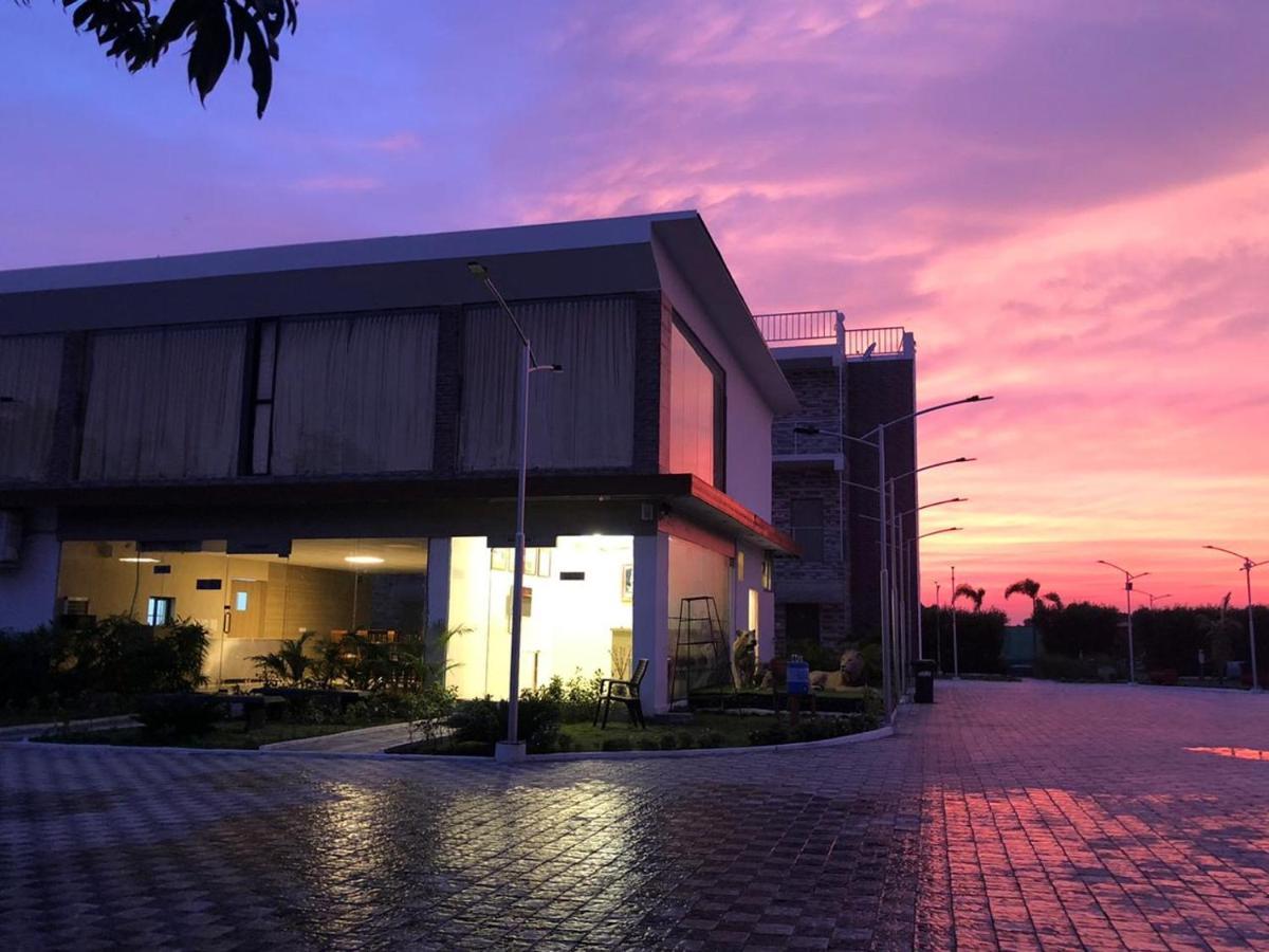 Carina Retreat Resort Sasan Gir Exterior photo