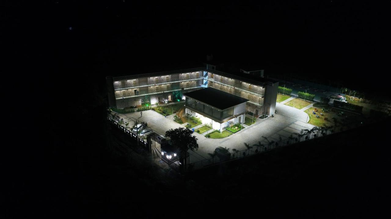 Carina Retreat Resort Sasan Gir Exterior photo